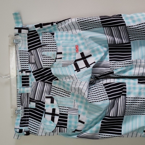 Foursquare snowboard outerwear pants, pockets, adjustable waist, women sz small - Picture 8 of 15